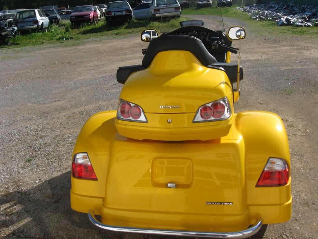 GoldWingTrike005.jpg