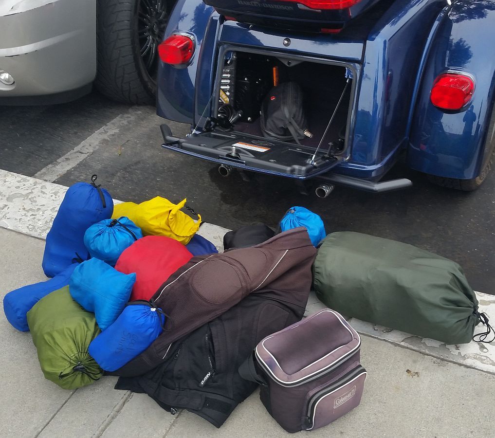 Packing1_zps9lcgbnjb.jpg