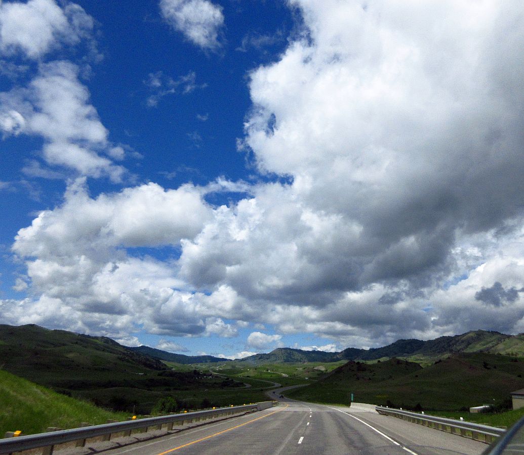 11-Cloud%20pic.jpg