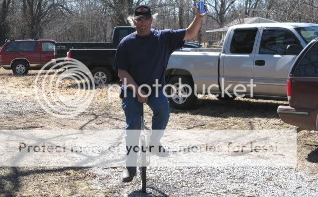 BobonUnicycle2.jpg