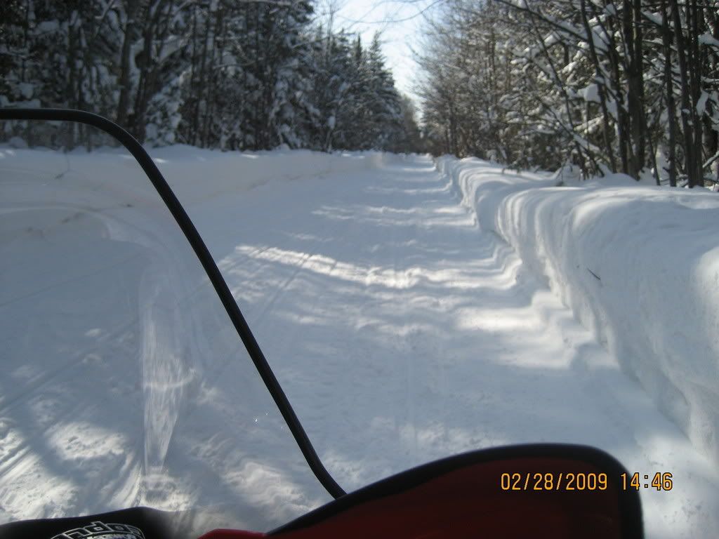 MUNISING018.jpg