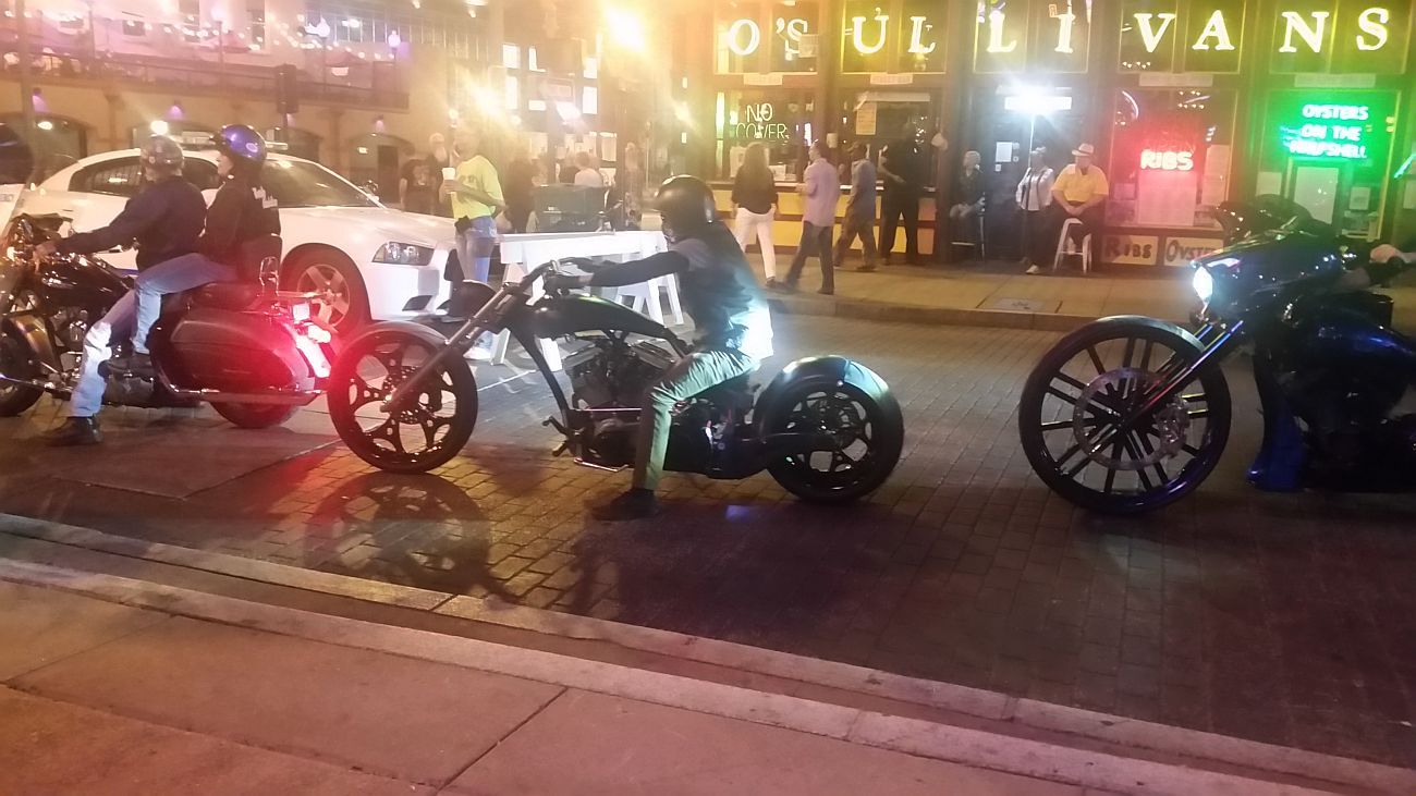 4%20Custom_zpsvh9crhvm.jpg
