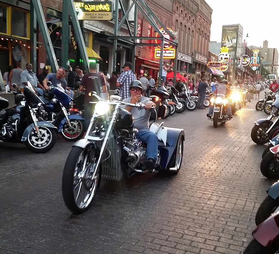 V8%20Trike_zpsxnlxygb0.jpg