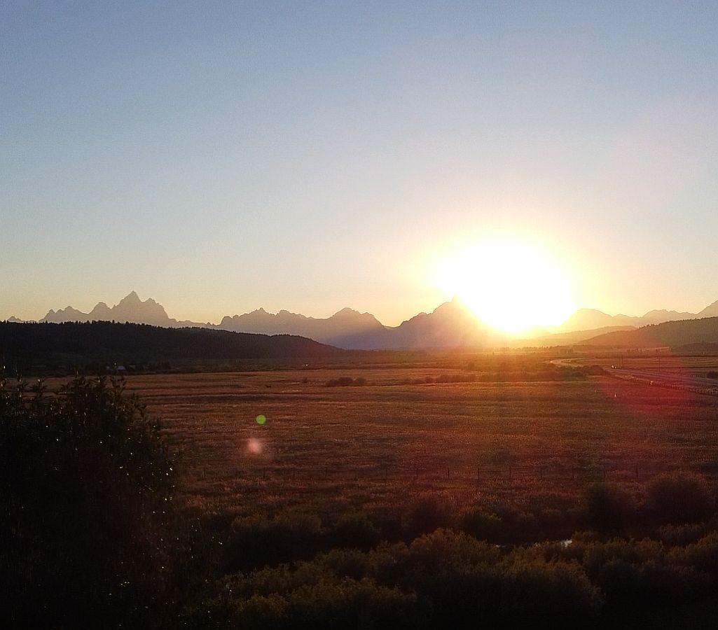 Teton%20sunset%201.jpg