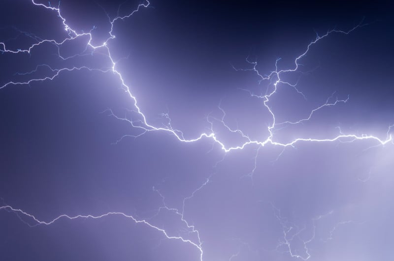 jimreed_lightning_004-800x531.jpg