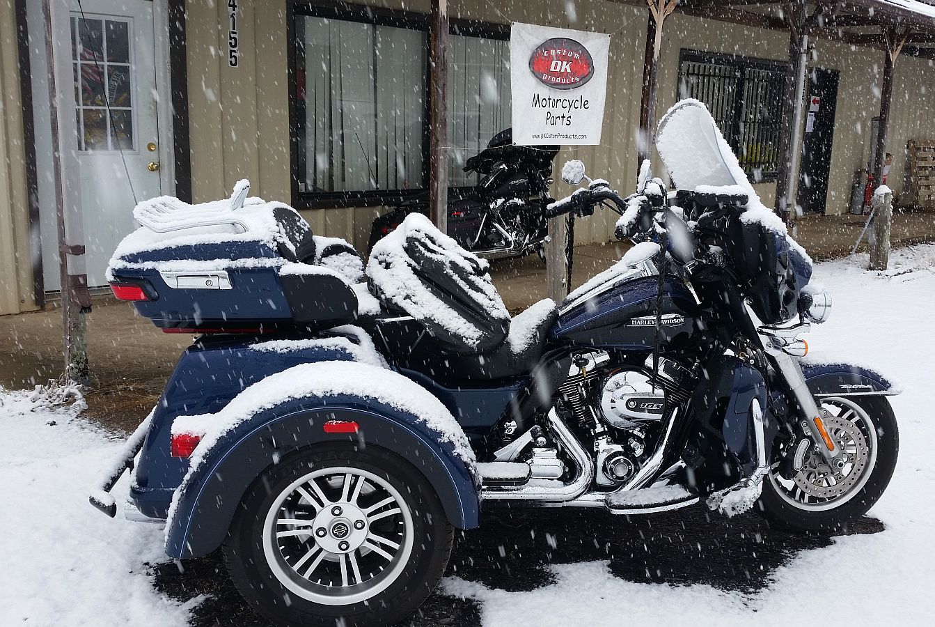 Snowing_zpsoxkknz0y.jpg
