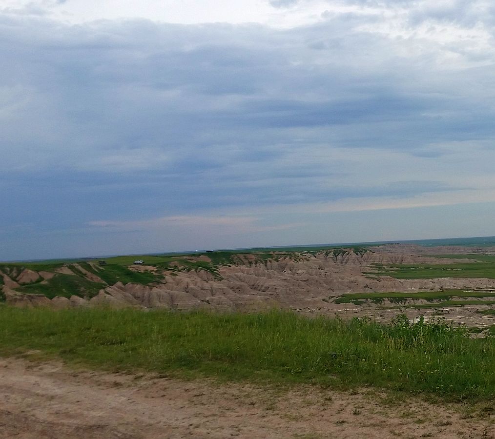 D3-7%20Bluff%20Badlands.jpg
