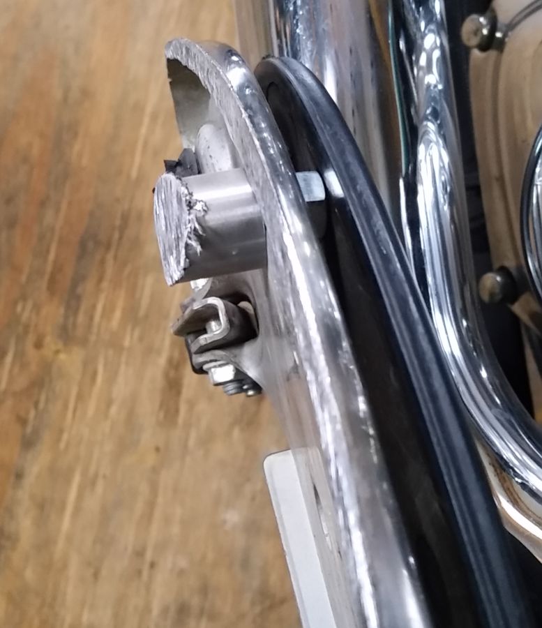 Titanium%20Draggers%20a.jpg