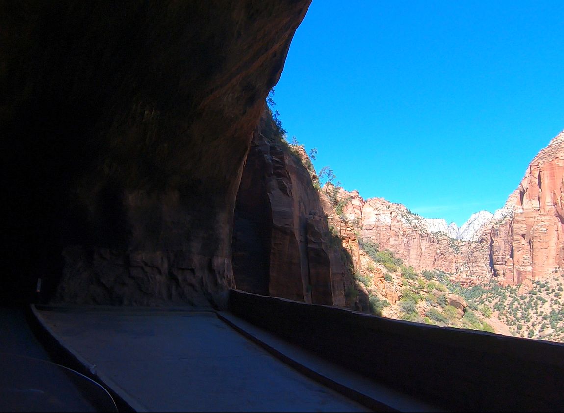 26-Tunnel%20window.jpg