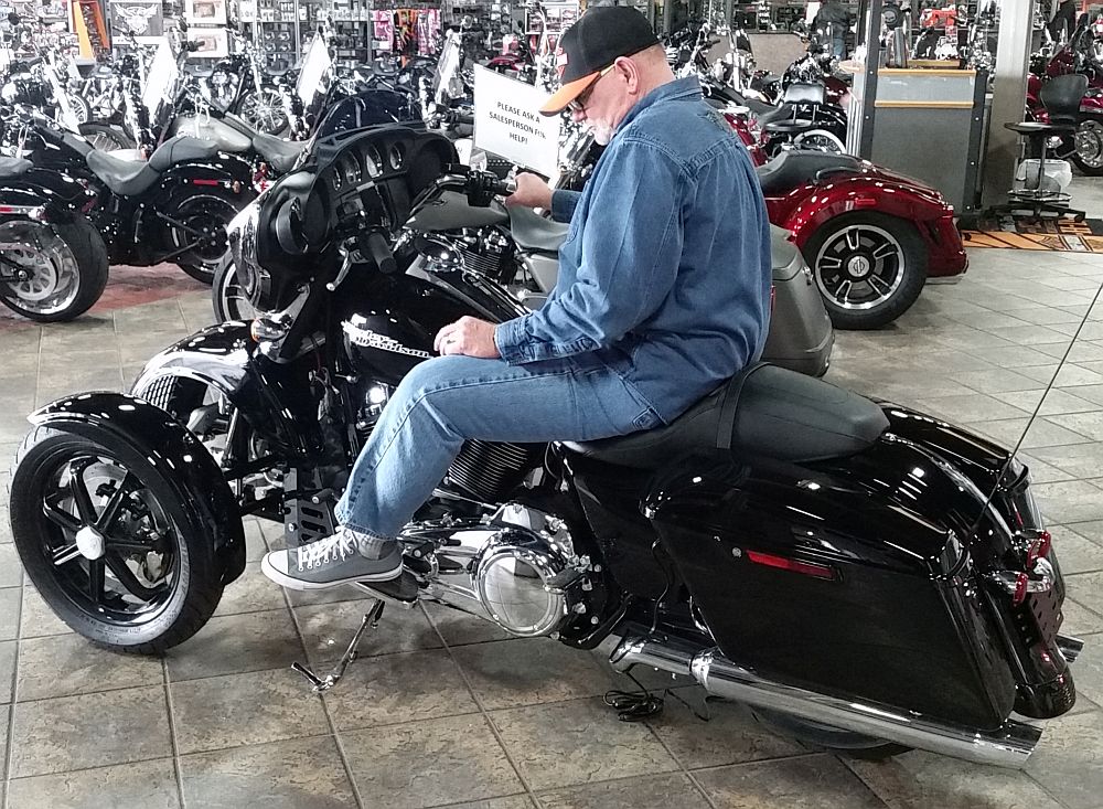 Tilting%20Trike%207.jpg