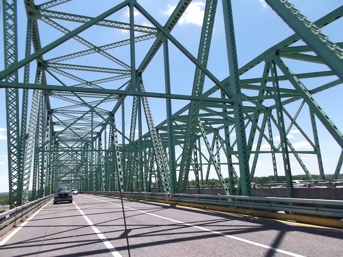 Bridge2_zps0a17c32a.jpg