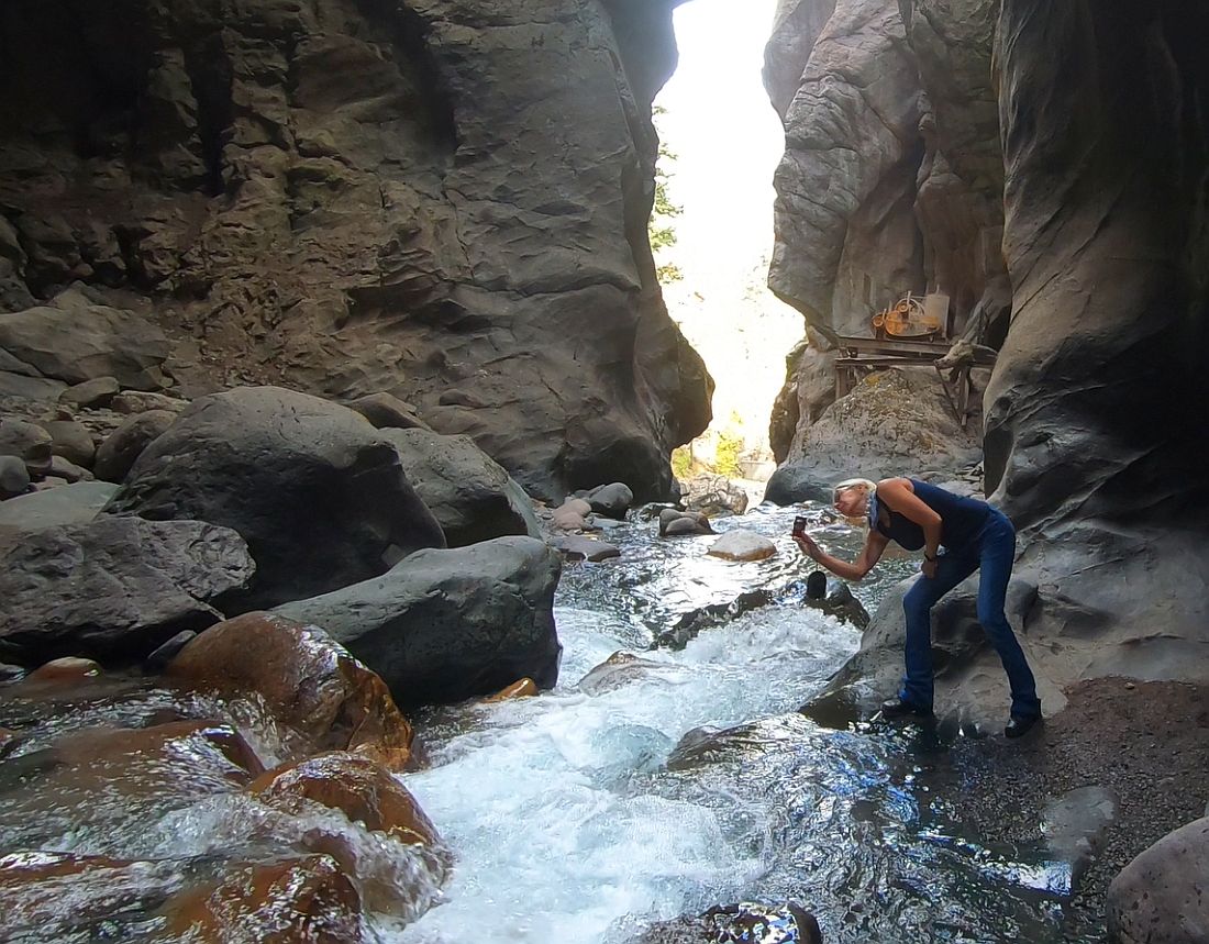 Mary%20Box%20Canyon.jpg