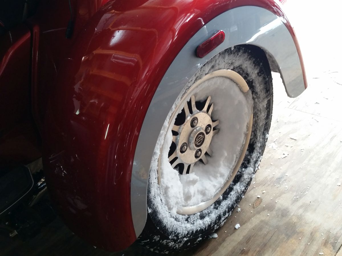 Ice%20Packed%20rear%20wheel.jpg