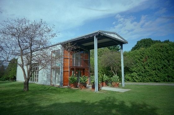 shipping-container-house.jpg