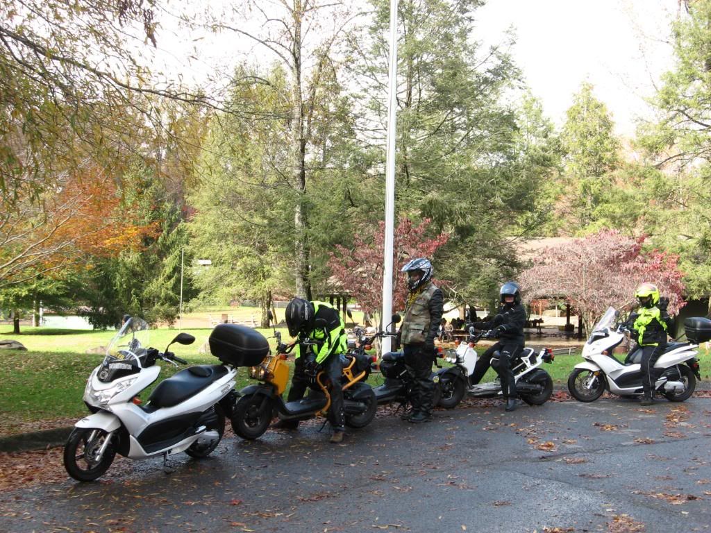 FALLSCOOTERRALLY20111015.jpg