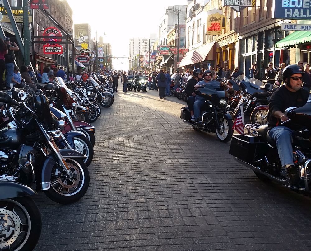 Beale%204-18%203.jpg
