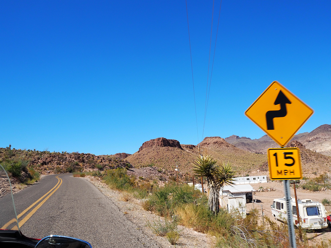 63-curvy%20road.png