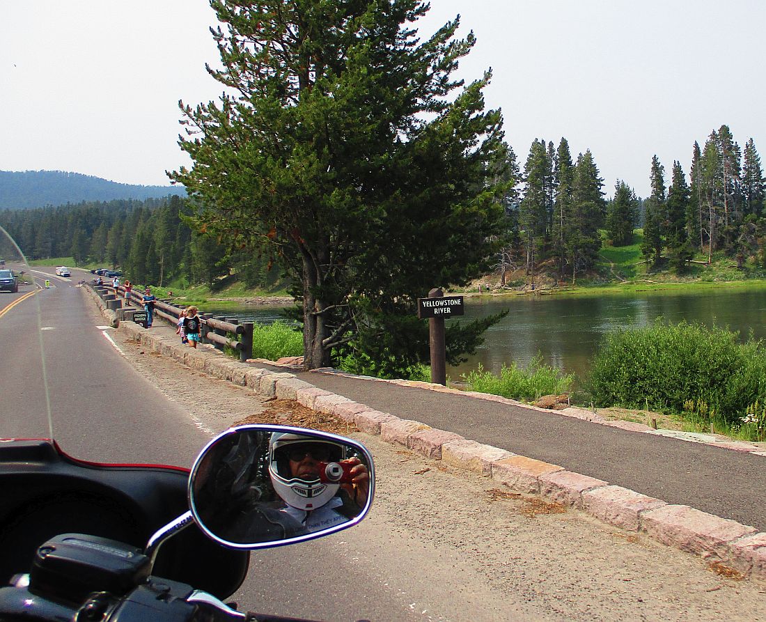 39-yellowstone%20river.jpg
