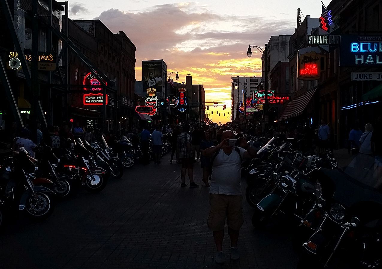 Sunset_zpshyxk5yde.jpg
