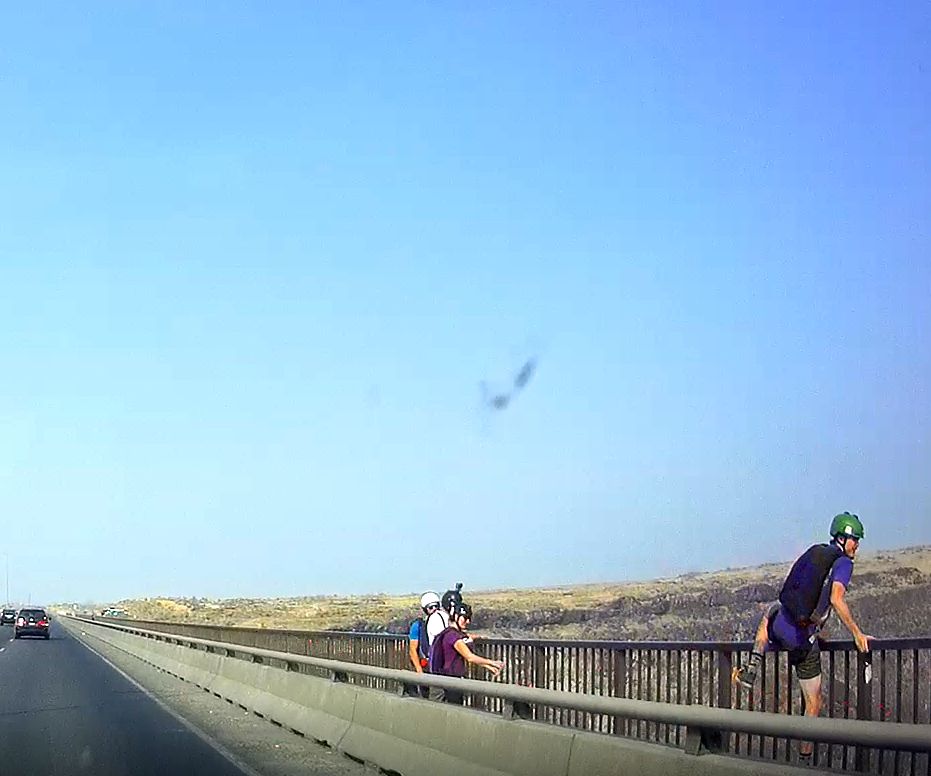 parachuting%20off%20bridge.jpg